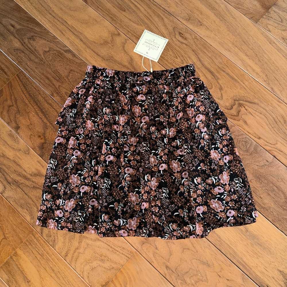 Creamie Chic Skater Skirt